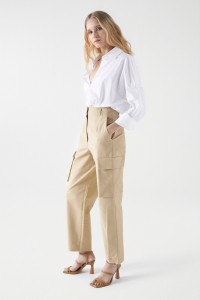 PANTALN CARGO DE TIRO ALTO