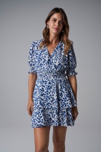 VESTIDO CURTO COM ESTAMPADO