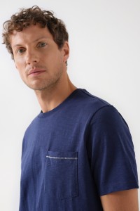 T-SHIRT WITH POCKET AND STRIPE DETAIL