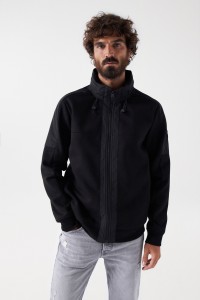 SWEATSHIRT WITH ZIP AND TECHNICAL FABRIC DETAILS