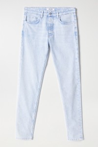 SLIM JEANS IN LIGHT RINSE