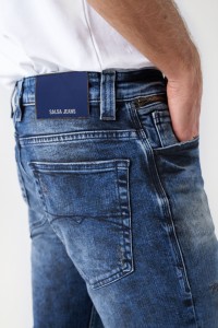 CRAFT SERIES REGULAR-JEANS MIT SCHWARZEN RISSEN