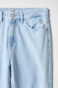 TRUE JEANS IN HELLER WASCHUNG MIT RISSEN