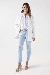 TRUE LIGHT WASH JEANS WITH RIPS