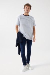 TEXTURED STRIPED T-SHIRT