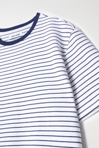 TEXTURED STRIPED T-SHIRT