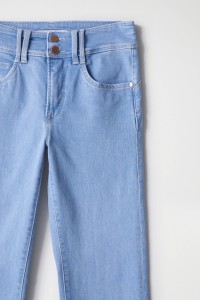 JEANS SECRET PUSH IN STRAIGHT