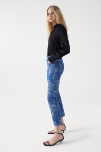 DESTINY PUSH UP JACQUARD CROPPED SLIM JEANS