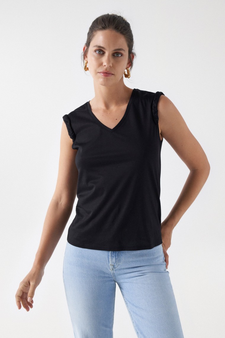 T-SHIRT WITH BRAID DETAIL