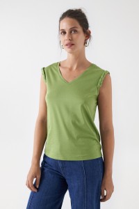 T-SHIRT WITH BRAID DETAIL