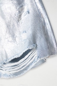 TRUE SHORTS WITH GLITTER EFFECT