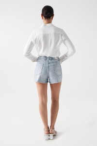 TRUE SHORTS MIT GLITZEREFFEKT