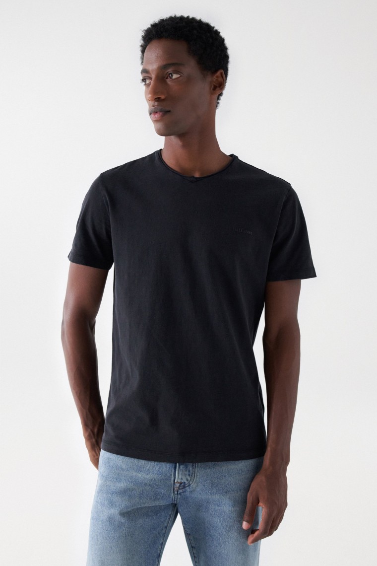 COTTON T-SHIRT WITH DYEING AND BRANDING