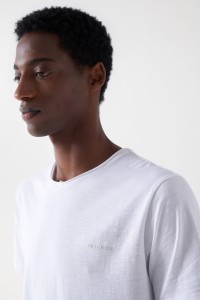 COTTON T-SHIRT WITH DYEING AND BRANDING