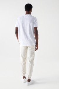 T-SHIRT EN COTON AVEC TEINTURE ET MARQUAGE