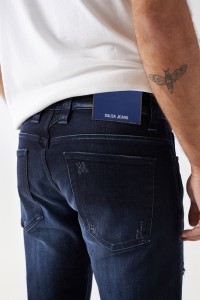 JEANS SLIM CRAFT SERIES COM ROTOS