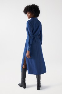 LANGES HEMDBLUSENKLEID AUS LIGHTDENIM