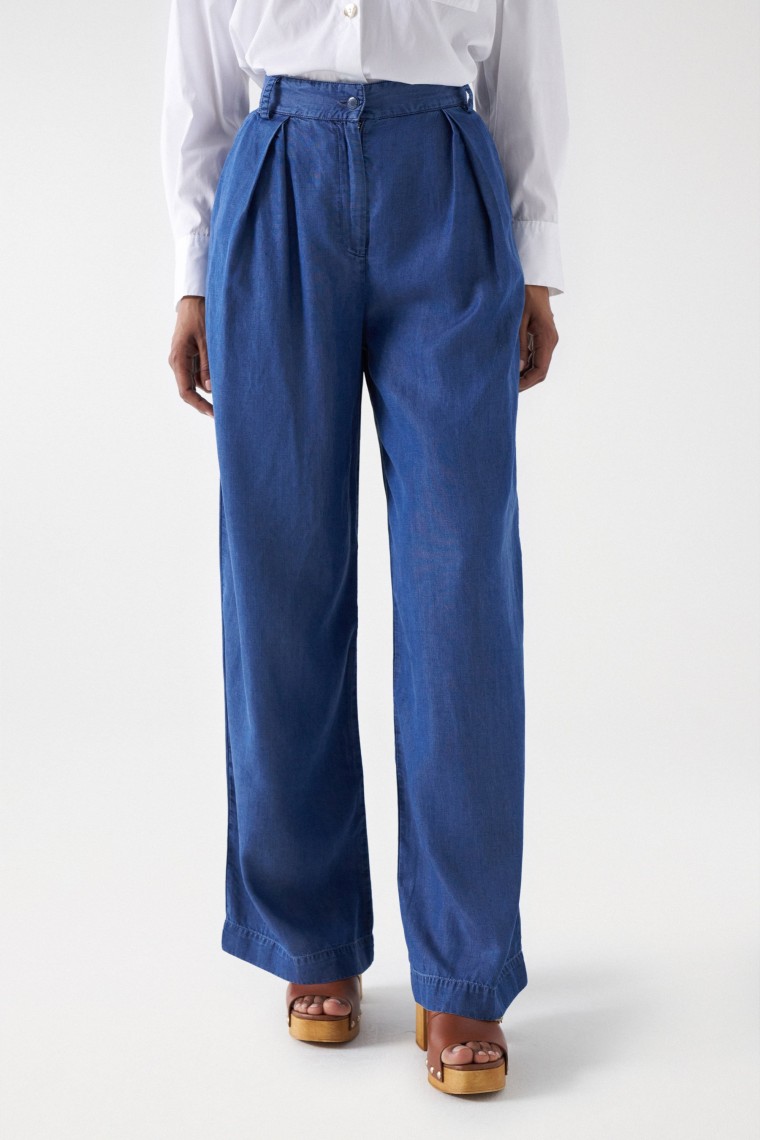 LIGHTDENIM WIDE LEG PANTS