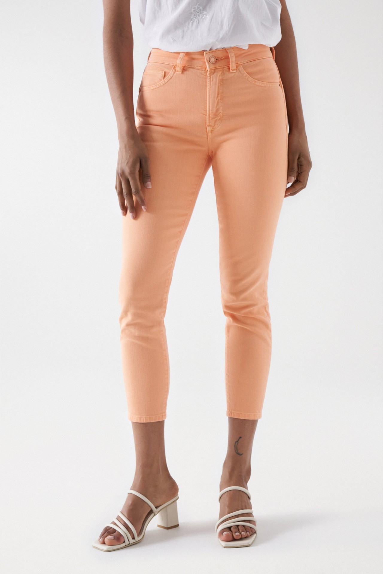 ORANGE FAITH PUSH IN JEANS