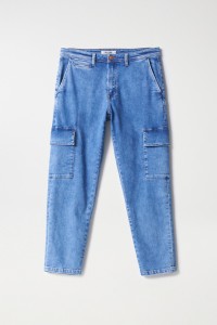 CROPPED SLIM CARGO JEANS