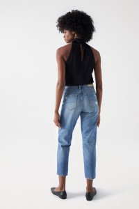 TRUE-JEANS, CROPPED SLIM-PASSFORM, MIT RISSEN