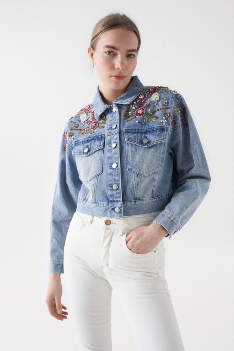 DENIM JACKET WITH EMBROIDERED DETAILS