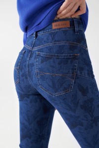 FAITH PUSH IN-JEANS MIT AUFDRUCK