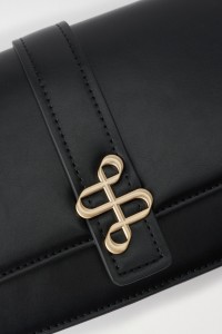 LEATHER EFFECT SHOULDER BAG WITH METAL LOGO