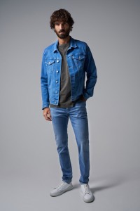 VAQUEROS SLIM FIT