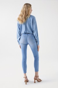 SECRET PUSH IN-JEANS, CROPPED SKINNY-PASSFORM, MIT GLANZSTEINEN AN DEN TASCHEN