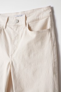 DESTINY PUSH UP UNBLEACHED CROPPED FLARE JEANS