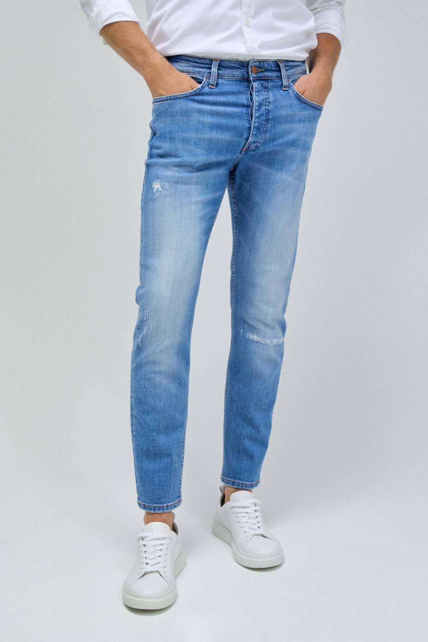 JEAN SLIM FIT AVEC LGRES DCHIRURES