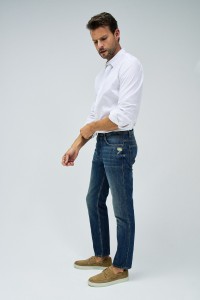 REGULAR FIT JEANS