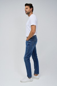 JEANS SLIM FIT COM LAVAGEM MDIA