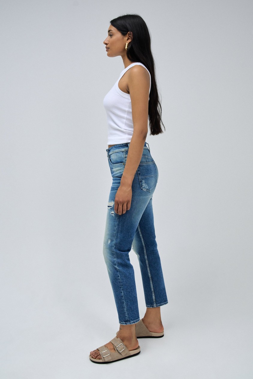 JEANS TRUE CROPPED SLIM MIT RISSEN