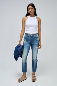 VAQUEROS TRUE CROPPED SLIM CON ROTOS