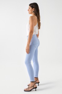 JEANS SECRET PUSH IN SKINNY