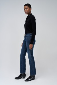 JEANS SECRET PUSH IN STRAIGHT