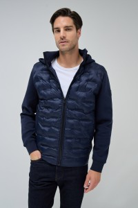 PADDED JACKET WITH ZIP CLOSURE