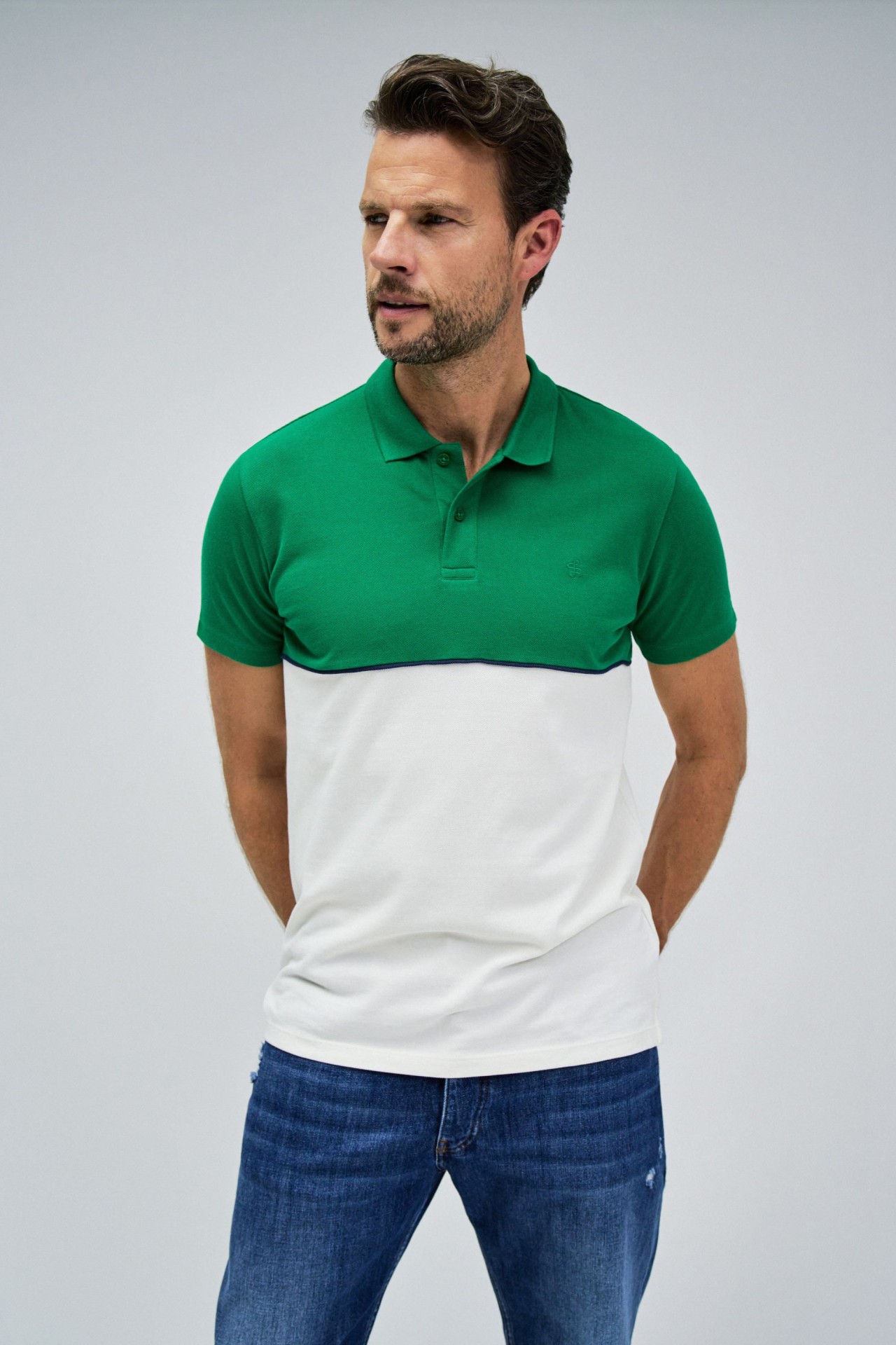 POLO VERT ET BLANC