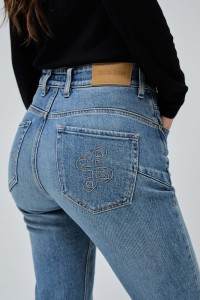 JEANS FAITH PUSH IN FLARE