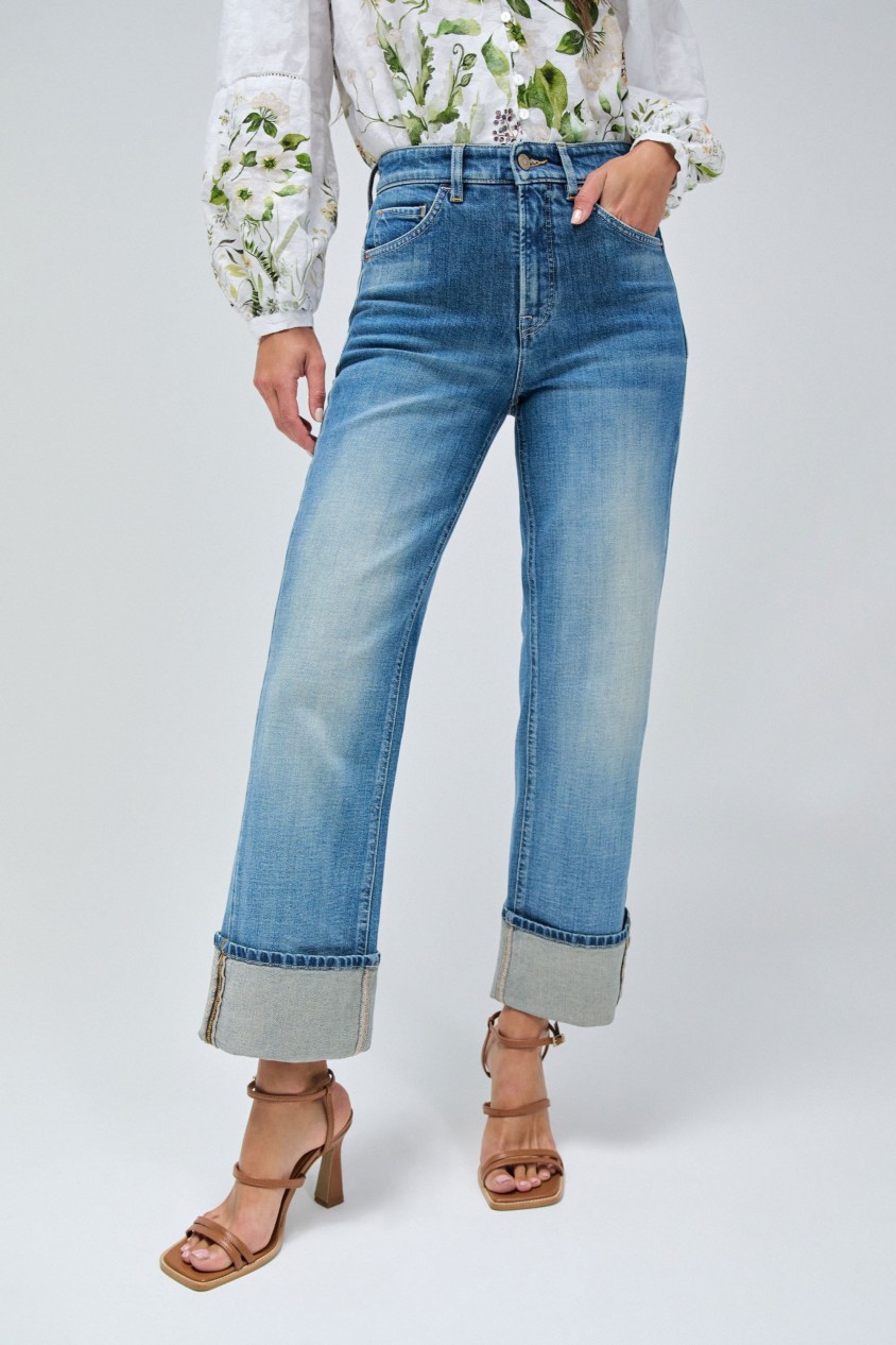 FAITH PUSH IN STRAIGHT JEANS