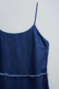 VESTIDO EM LIGHTDENIM COM LINHO