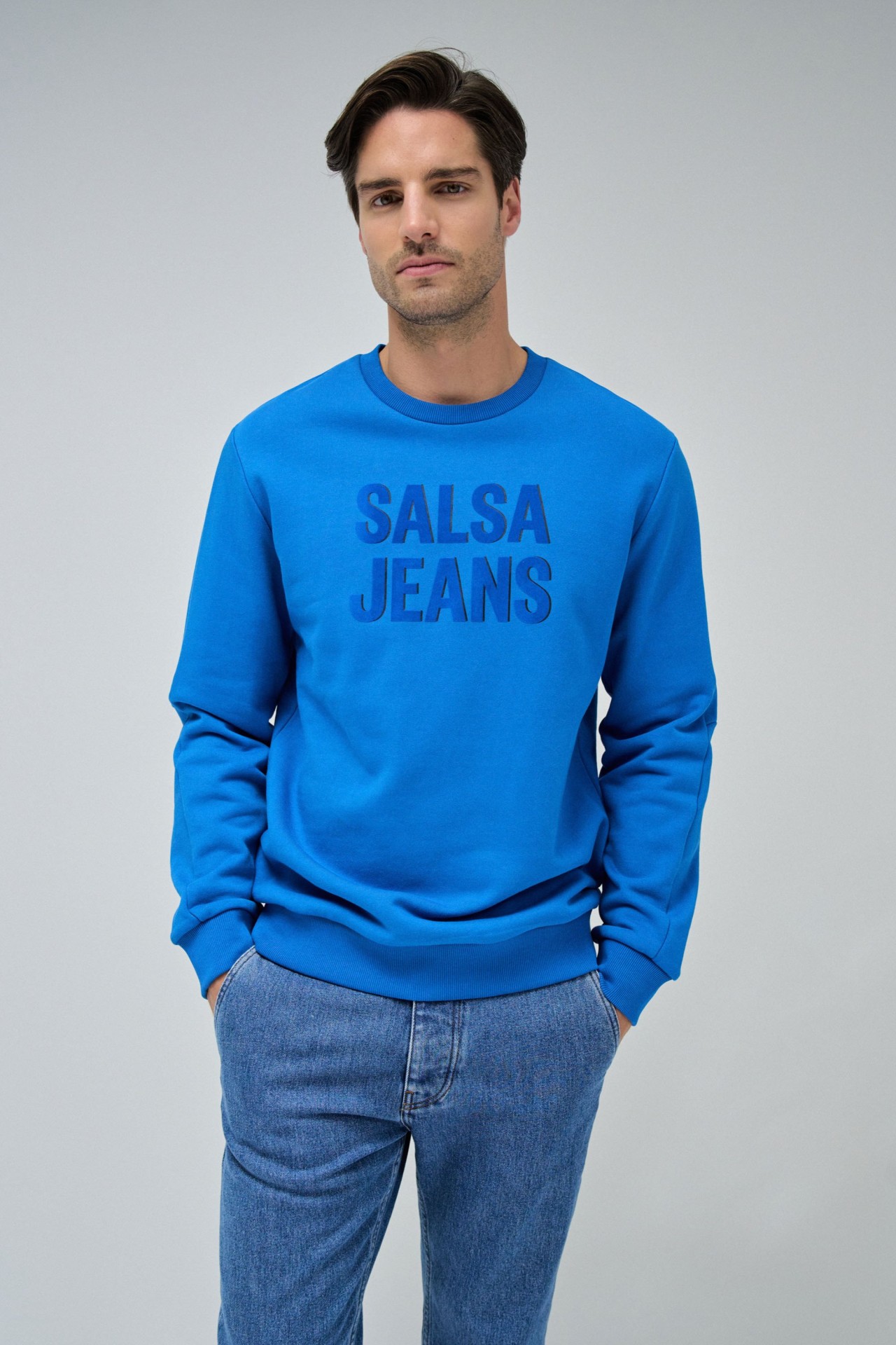 SWEATSHIRT WITH BRANDING