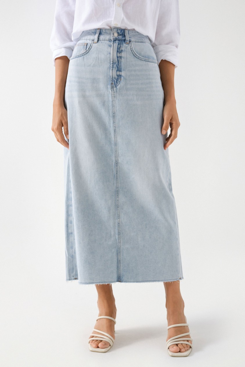 TRUE DENIM SKIRT WITH FRAYED HEM