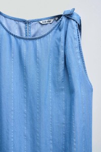 BLUSE LIGHTDENIM MIT SILBERNEM DRAAD