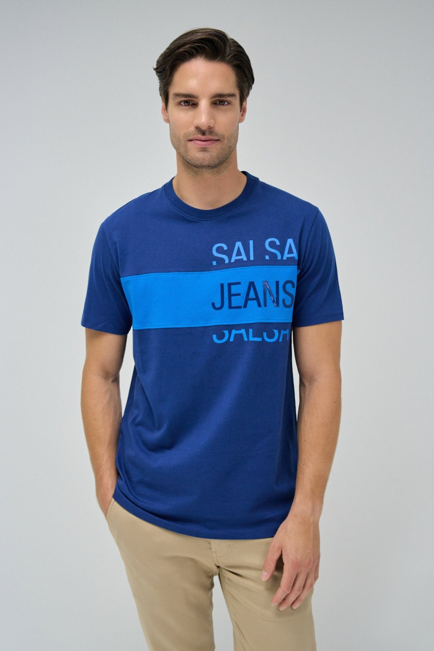 T-SHIRT WITH BRANDING