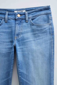 JEANS WONDER PUSH UP BOOTCUT DETAIL ON THE POCKETS