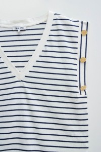 STRIPED T-SHIRT WITH BUTTON DETAILS