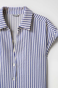 SHORT SLEEVE STRIPED SHIRT